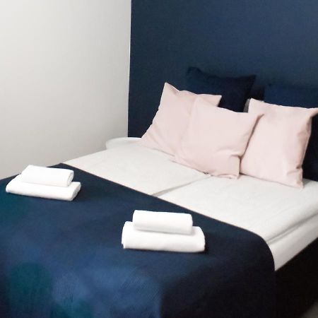 Euro-Room Rooms & Apartments Krakow Exterior photo