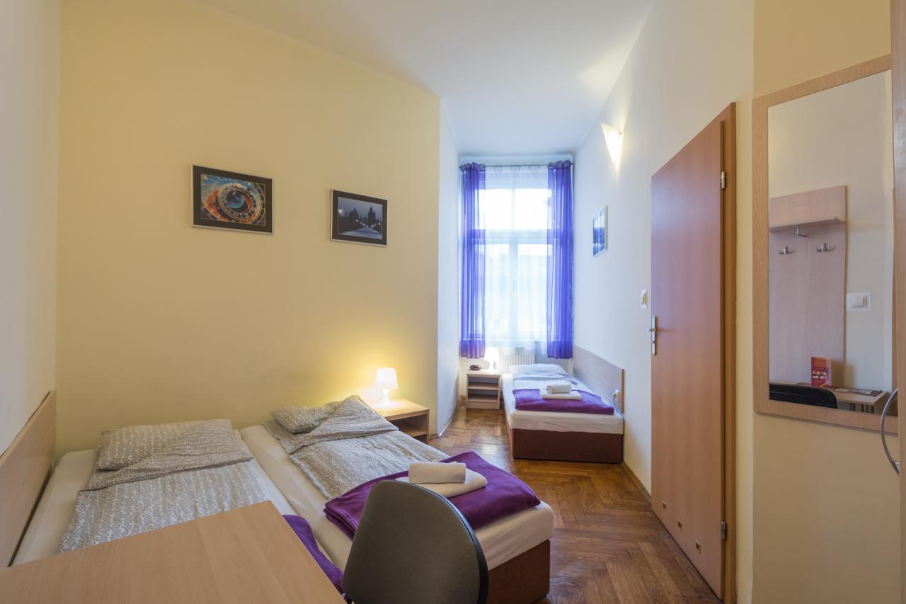 Euro-Room Rooms & Apartments Krakow Exterior photo